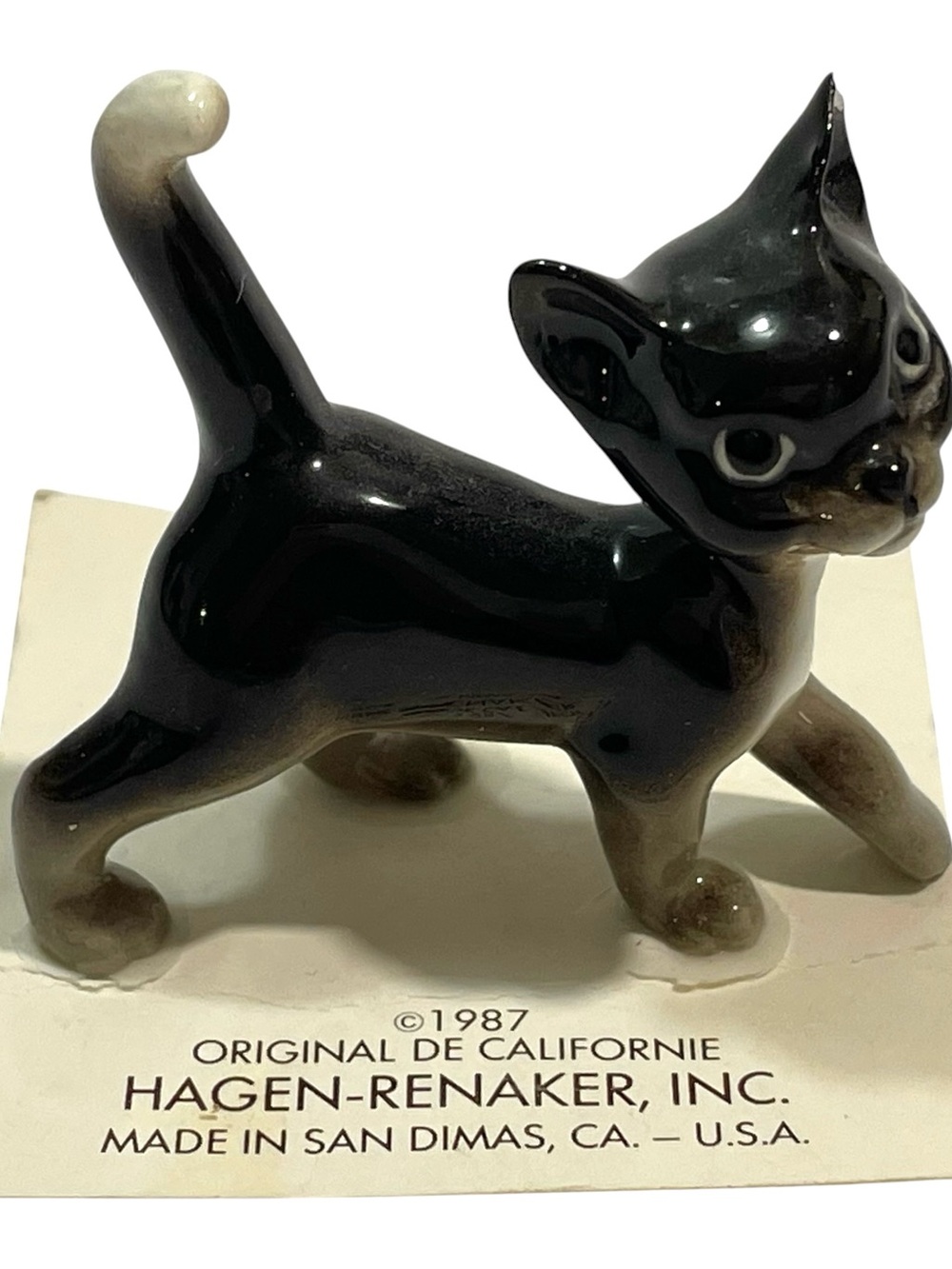 Vintage 1980s Hagen Renaker Tuxedo Black & White Cat Miniature Ceramic Figurine